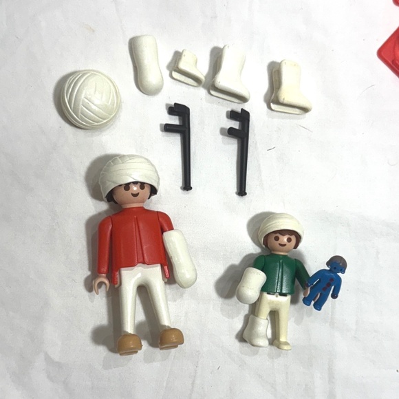VNTG 1980's Piece Playmobil Doctor & Paramedic Playset with 60+ Pieces! - Picture 13 of 16